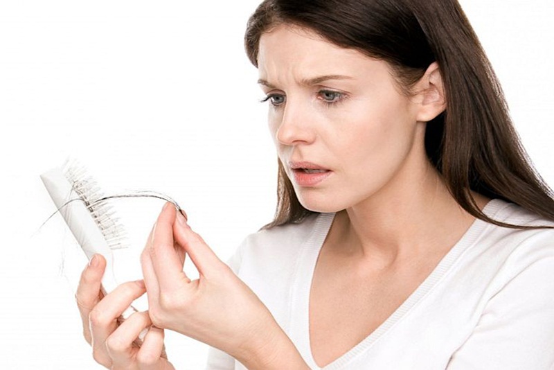 Rụng tóc: thẩm mỹ hay bệnh lý?